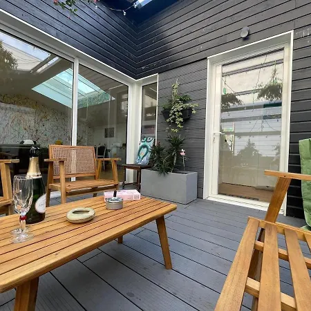 Apartment Maison Street Art, Jacuzzi Sur Terrasse Et Billard *