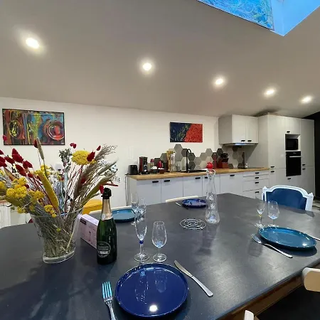 Maison Street Art, Jacuzzi Sur Terrasse Et Billard Appartement Reims